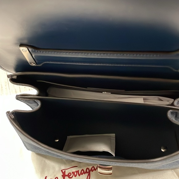 Salvatore Ferragamo Margo Gancini top handle - Picture 2 of 10